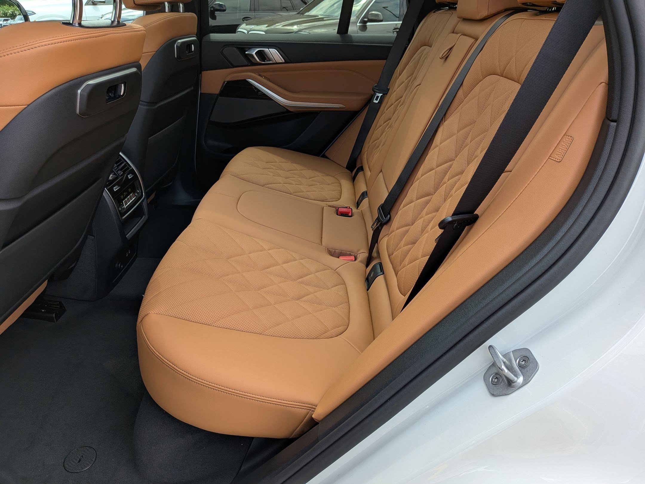 New 2026 BMW X5 xDrive40i w/ M Sport Package AWD/4WD image 30
