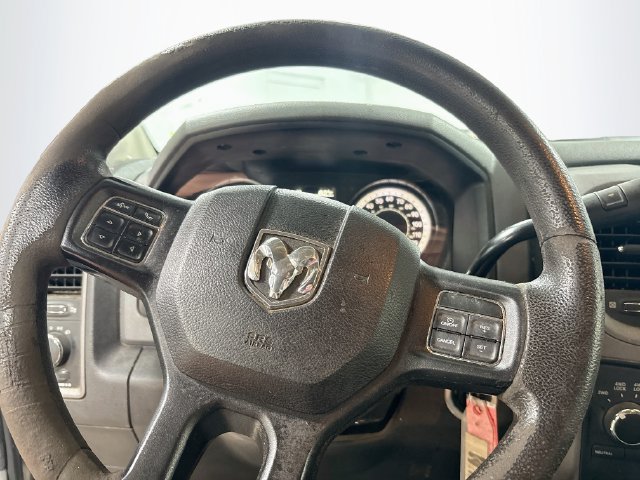 Used 2017 RAM 3500 Tradesman w/ Chrome Appearance Group AWD/4WD image 6