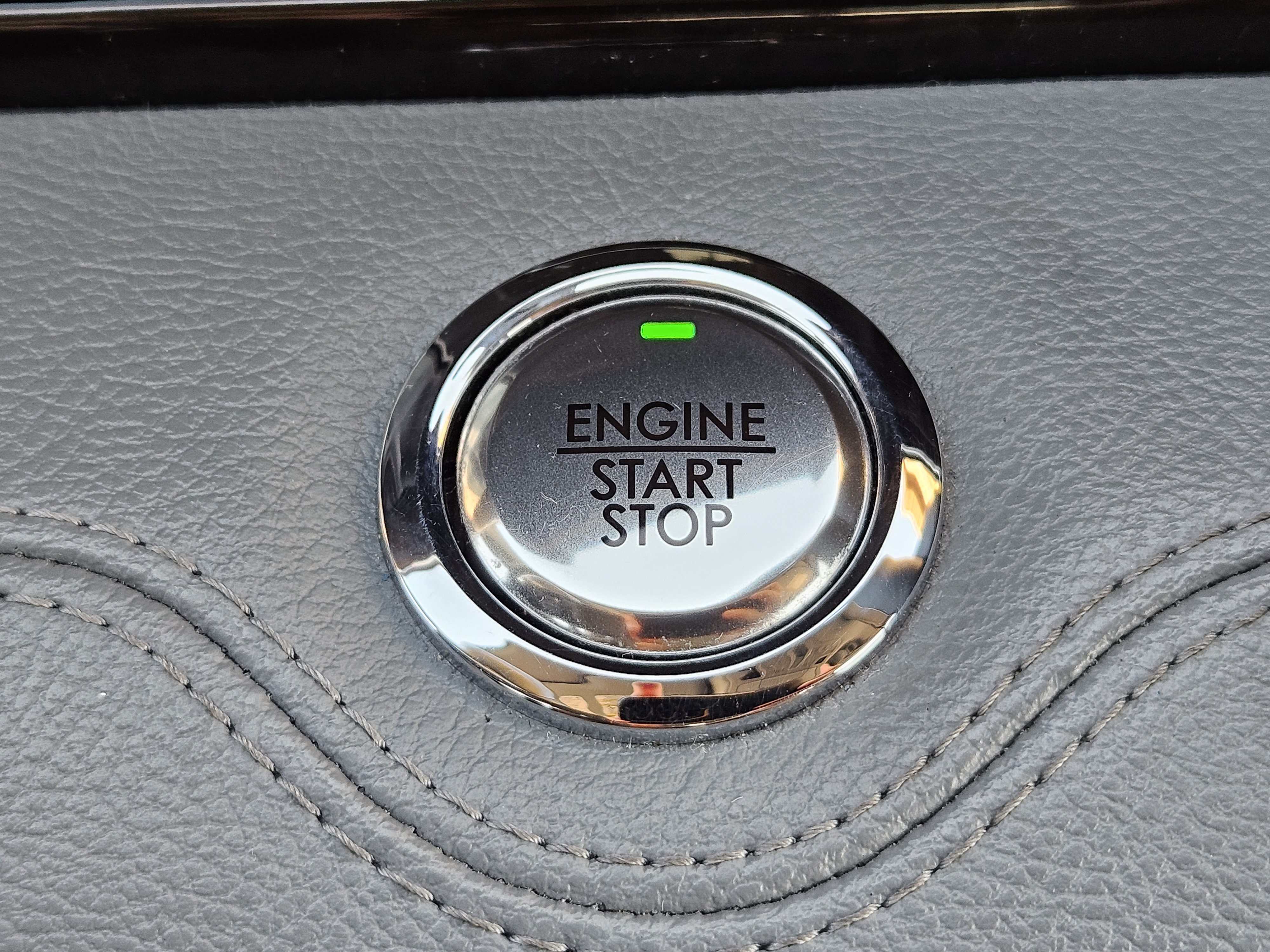 Used 2018 Lincoln Navigator Reserve AWD/4WD image 23