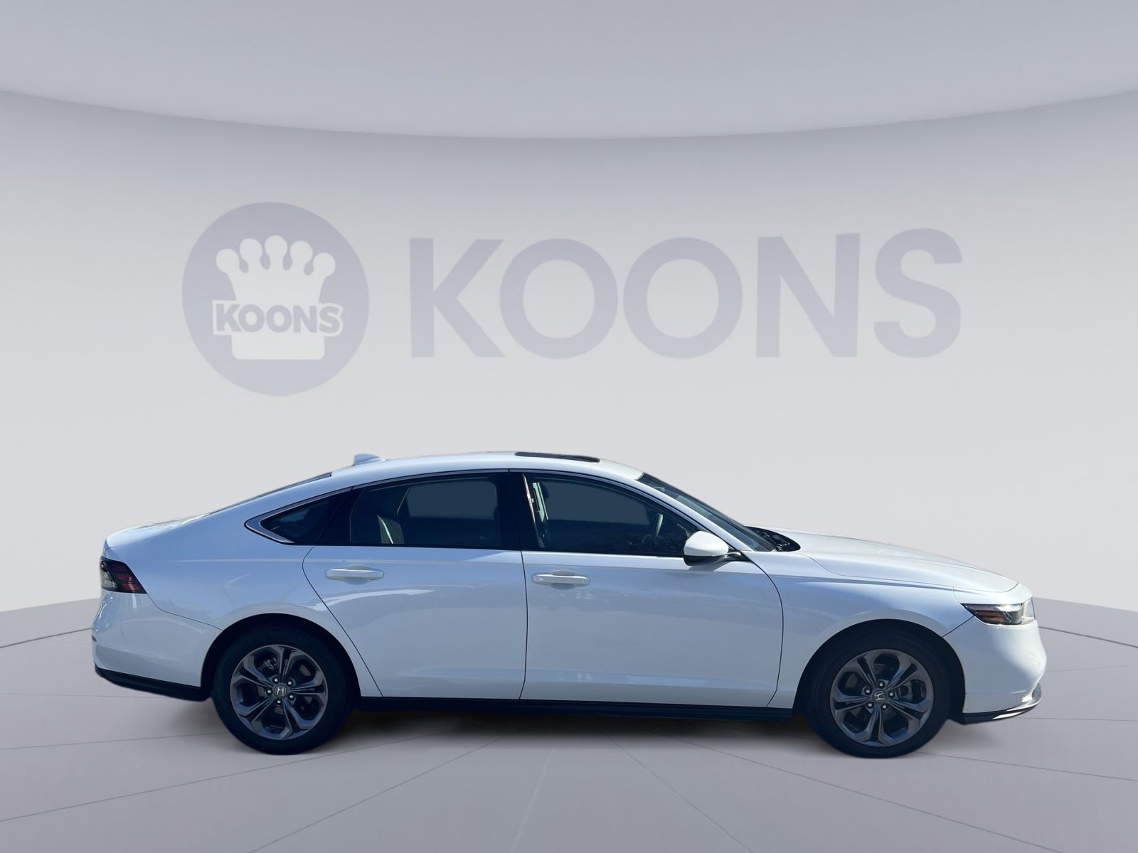 Used 2024 Honda Accord EX image 8