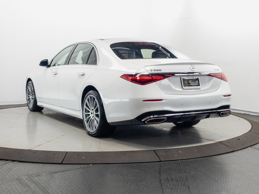 Used 2024 Mercedes-Benz S 580 4MATIC Sedan w/ AMG Line image 32
