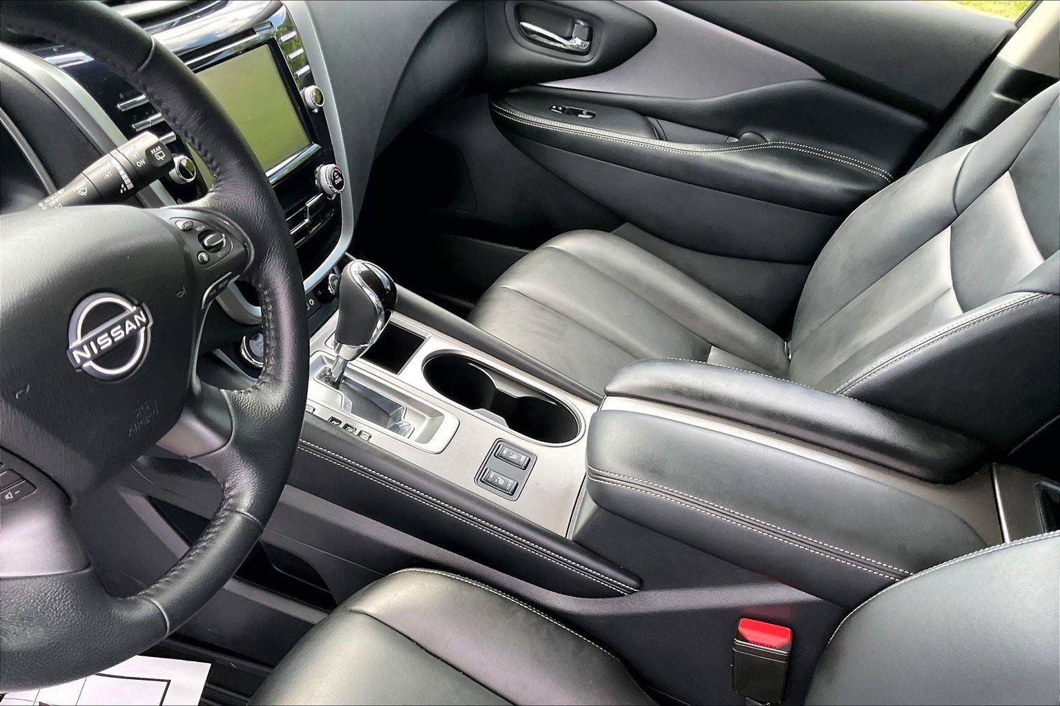 Certified 2024 Nissan Murano SV w/ SV Midnight Edition Package AWD/4WD image 15