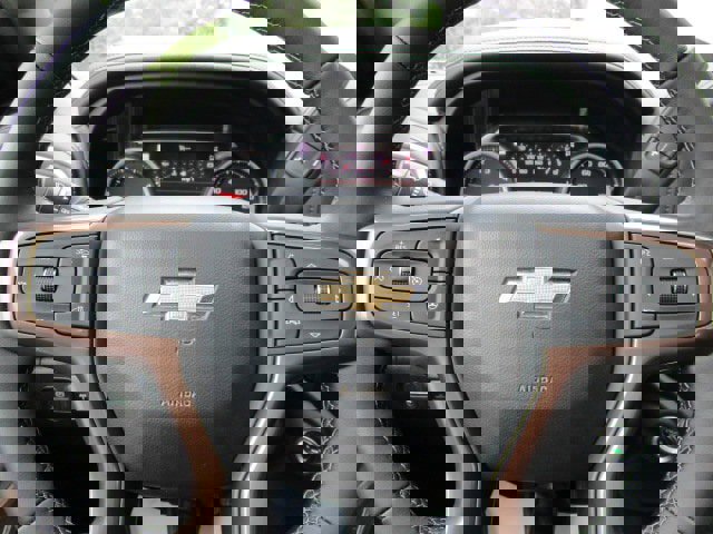 Used 2022 Chevrolet Silverado 2500 High Country w/ Z71 Off-Road Package image 17