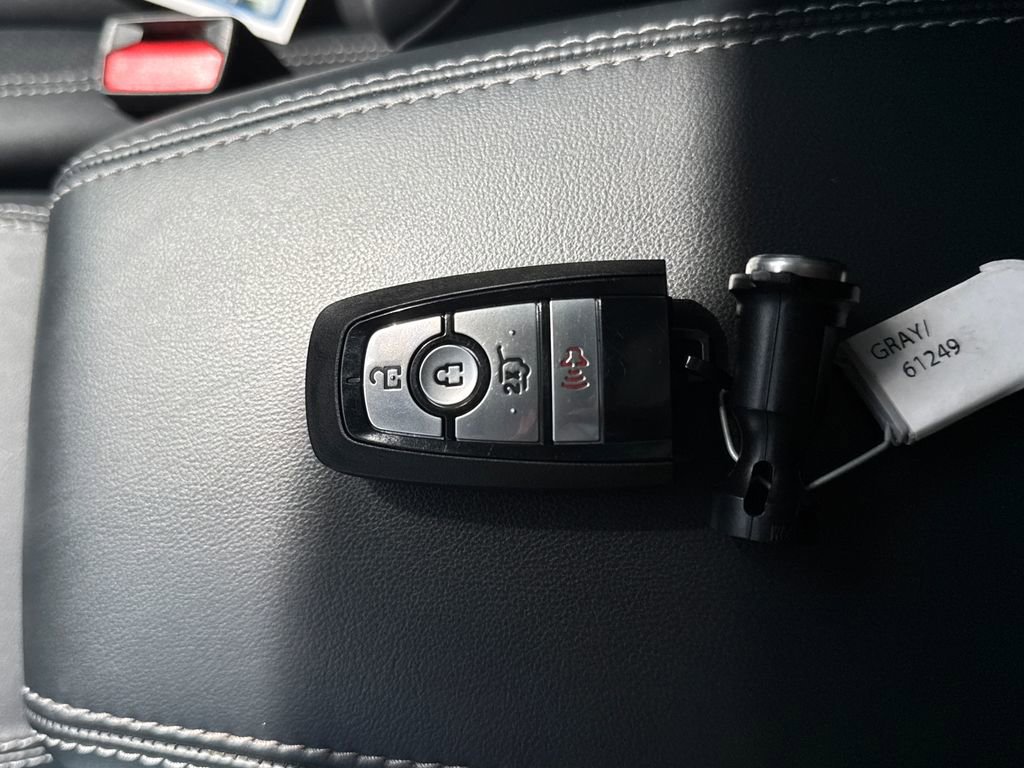 Used 2021 Ford Mustang Mach-E Premium image 2