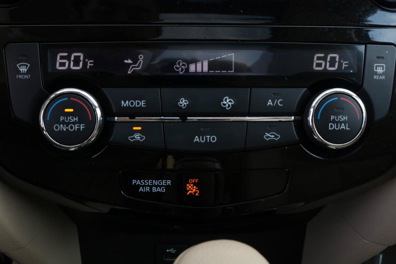 Used 2014 Nissan Rogue SL w/ SL Premium Package AWD/4WD image 26