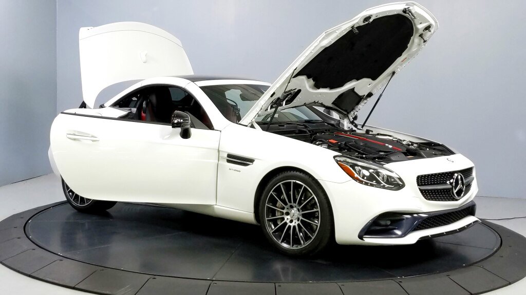 Used 2017 Mercedes-Benz SLC 43 AMG image 16