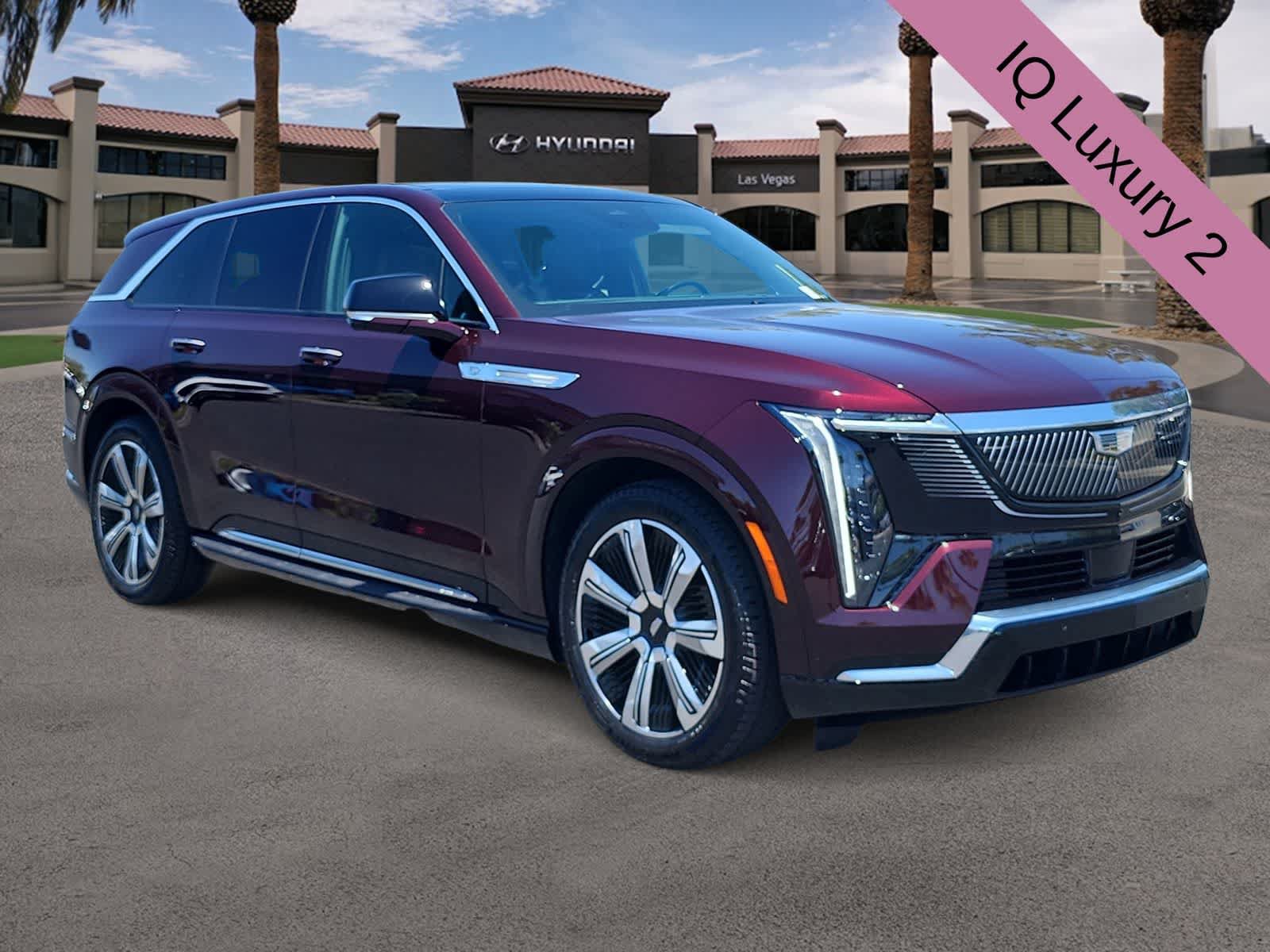 Used 2025 Cadillac Escalade IQ Luxury 2 w/ LPO, Premium Carpet Package AWD/4WD image 2