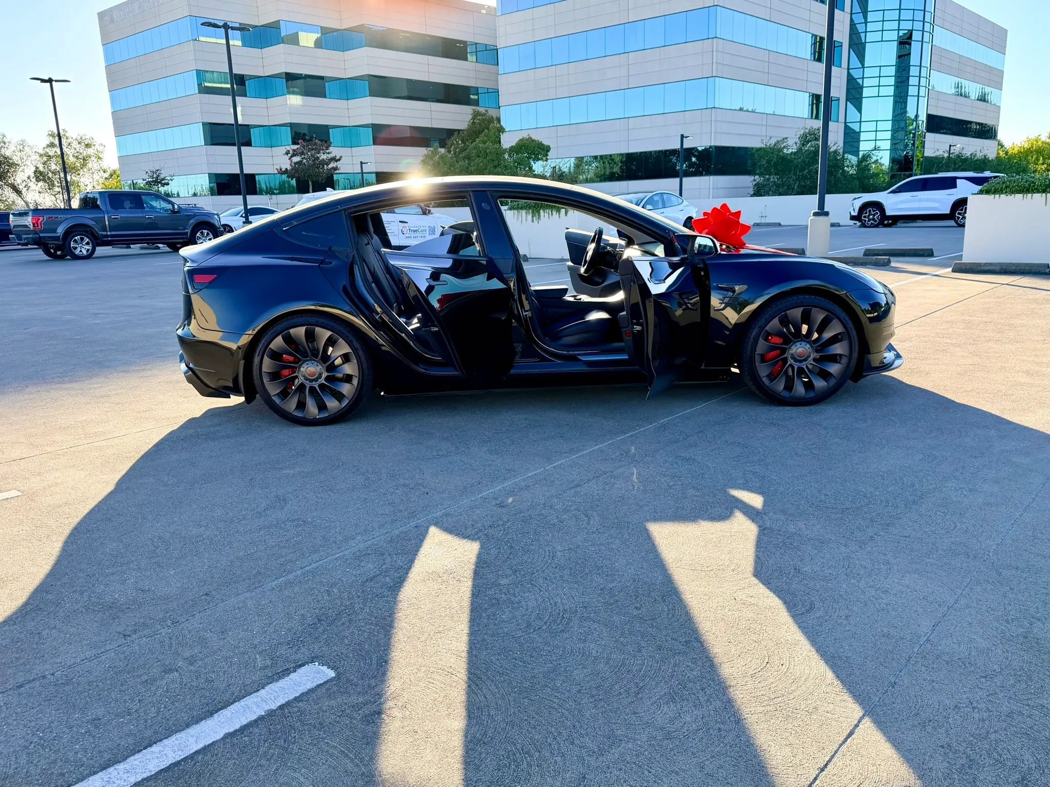 Used 2018 Tesla Model 3 Mid Range RWD image 37