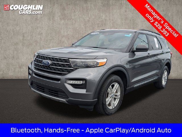 Used 2023 Ford Explorer XLT w/ Equipment Group 202A AWD/4WD image 3