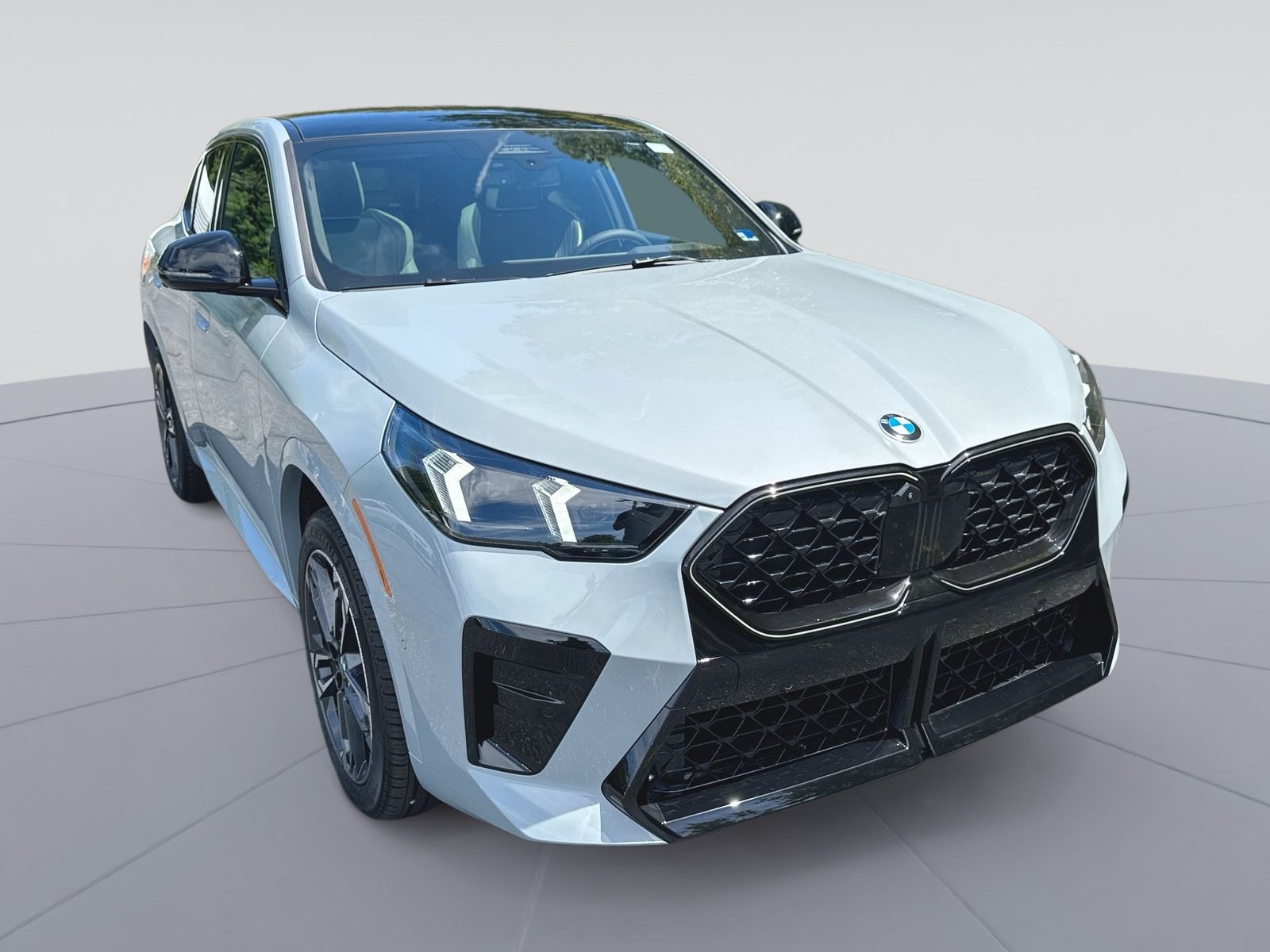 New 2026 BMW X2 xDrive28i w/ Technology Package AWD/4WD image 1