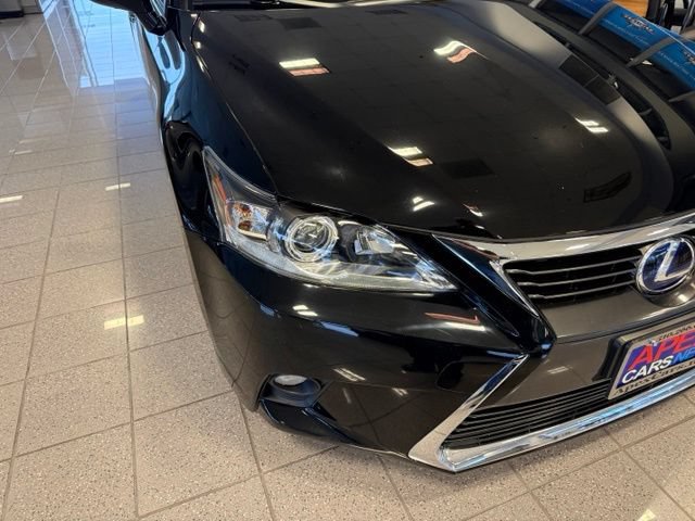 Used 2016 Lexus CT 200h FWD image 10