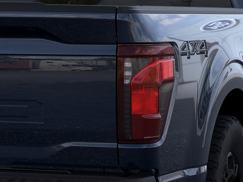 New 2026 Ford F150 XLT w/ XLT Black Appearance Package AWD/4WD image 43