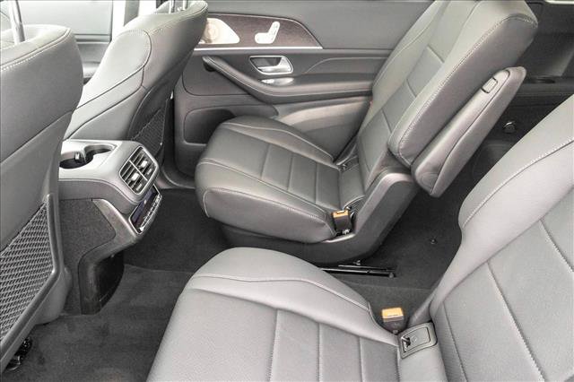 New 2026 Mercedes-Benz GLS 450 4MATIC image 24