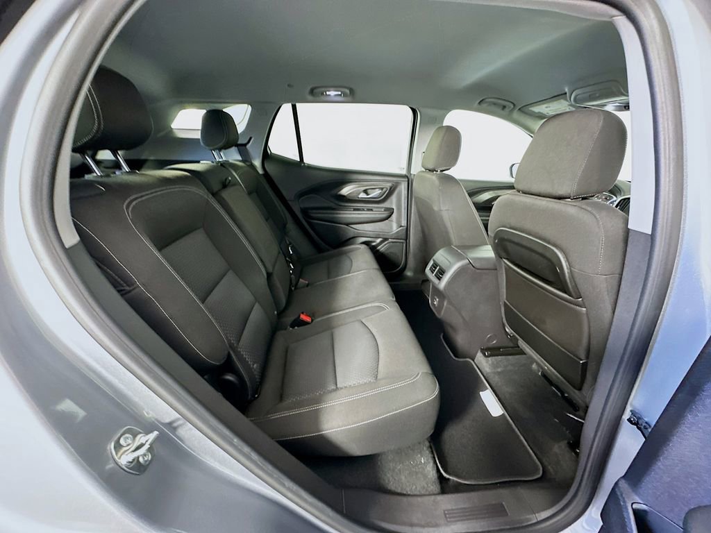 Used 2024 GMC Terrain SLE image 26
