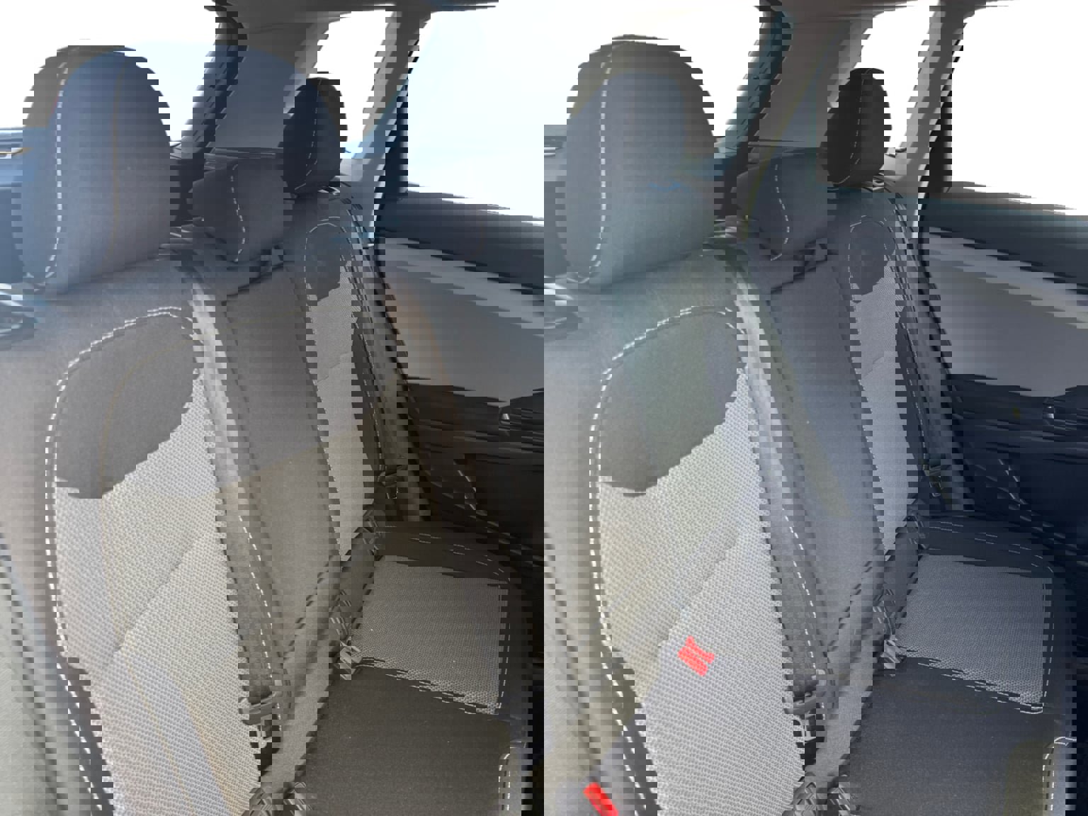 Used 2022 Volkswagen Taos S image 18