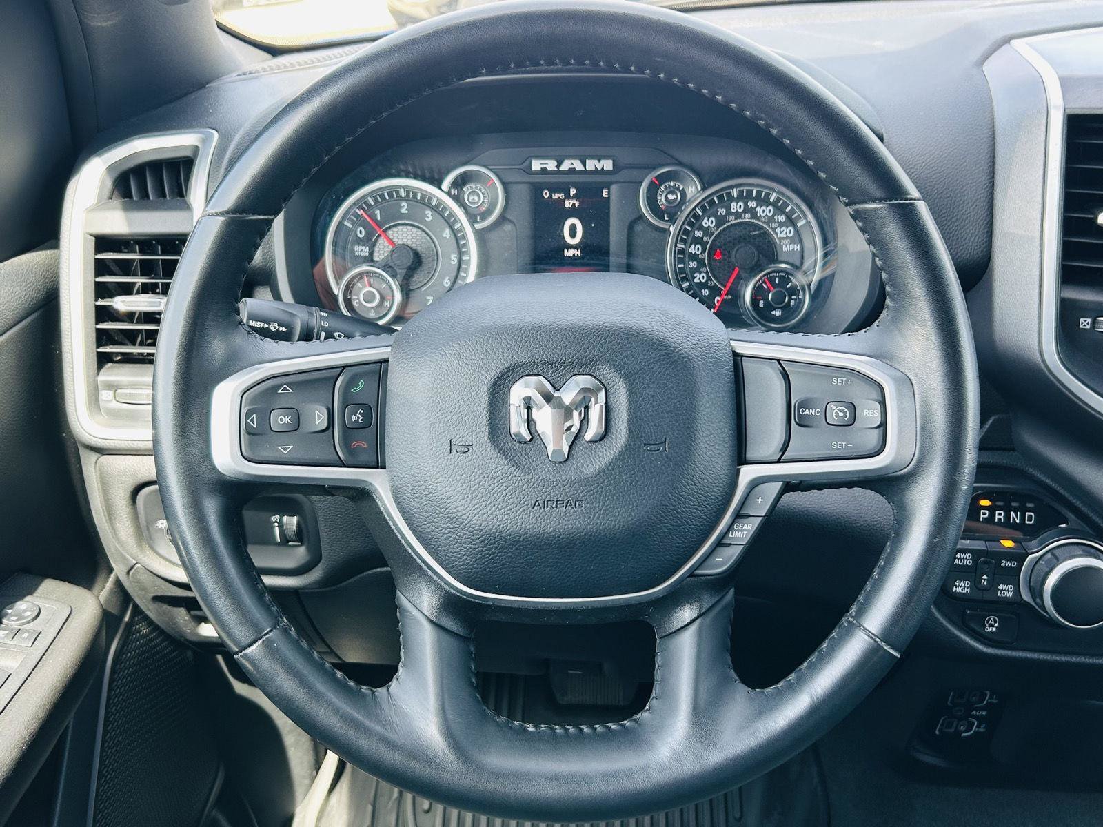 Used 2023 RAM 1500 Big Horn AWD/4WD image 13