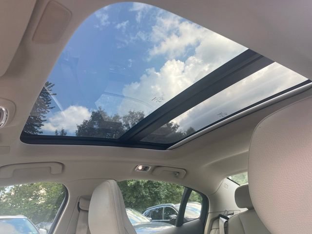 Used 2019 Volvo S60 T6 Momentum AWD/4WD image 14