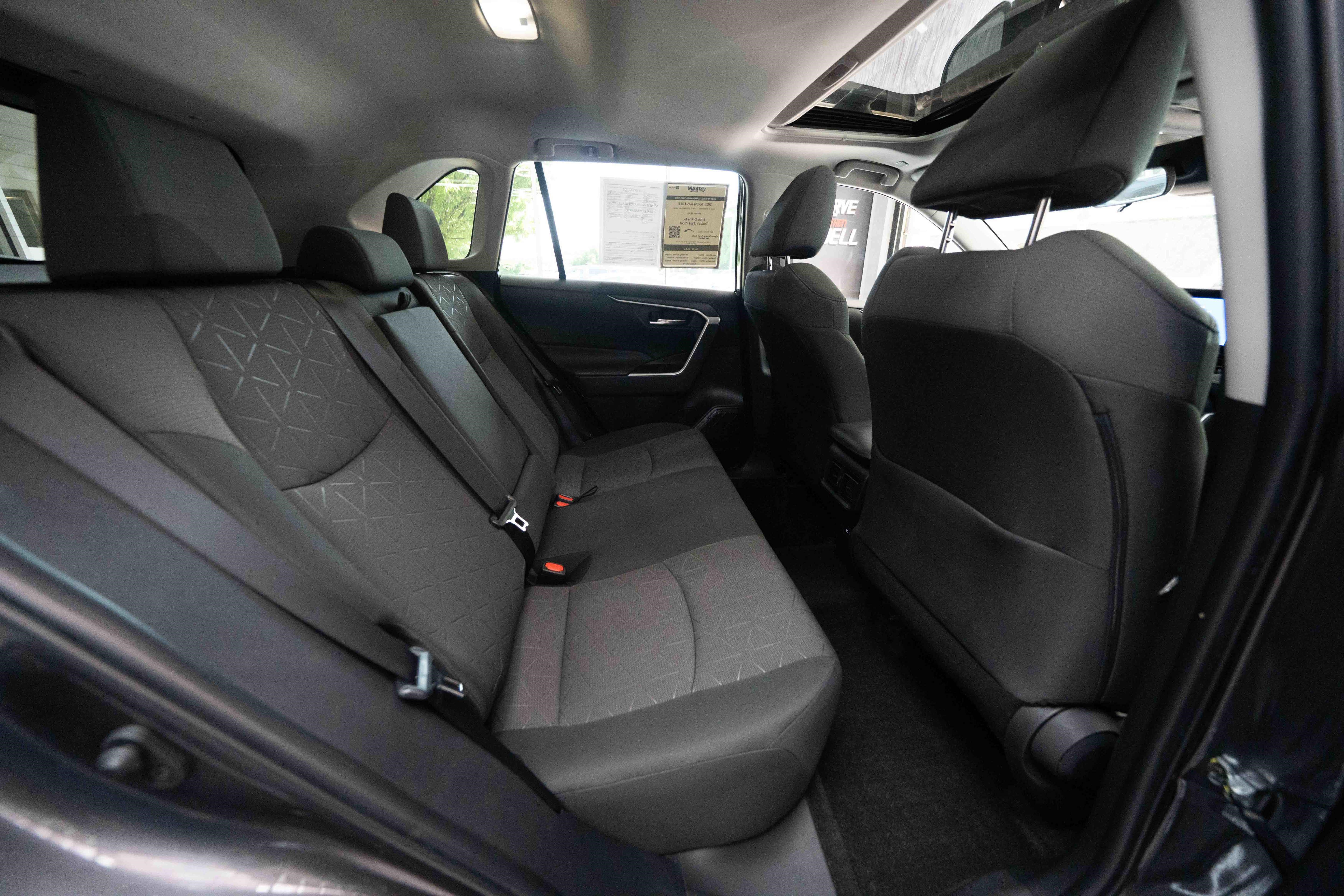 Certified 2023 Toyota RAV4 XLE w/ Convenience Package AWD/4WD image 27