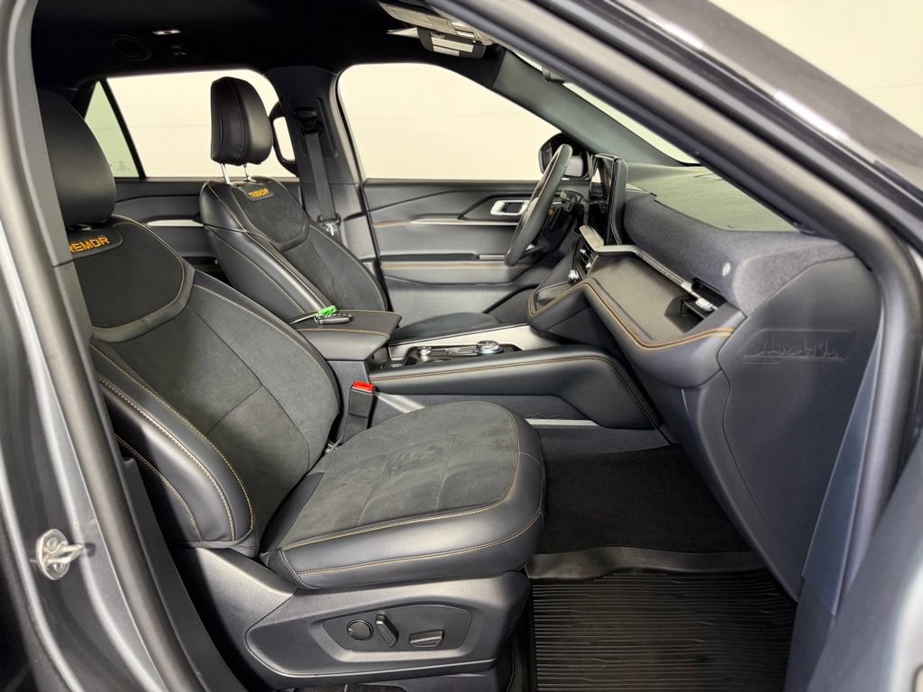 Used 2026 Ford Explorer Tremor AWD/4WD image 46