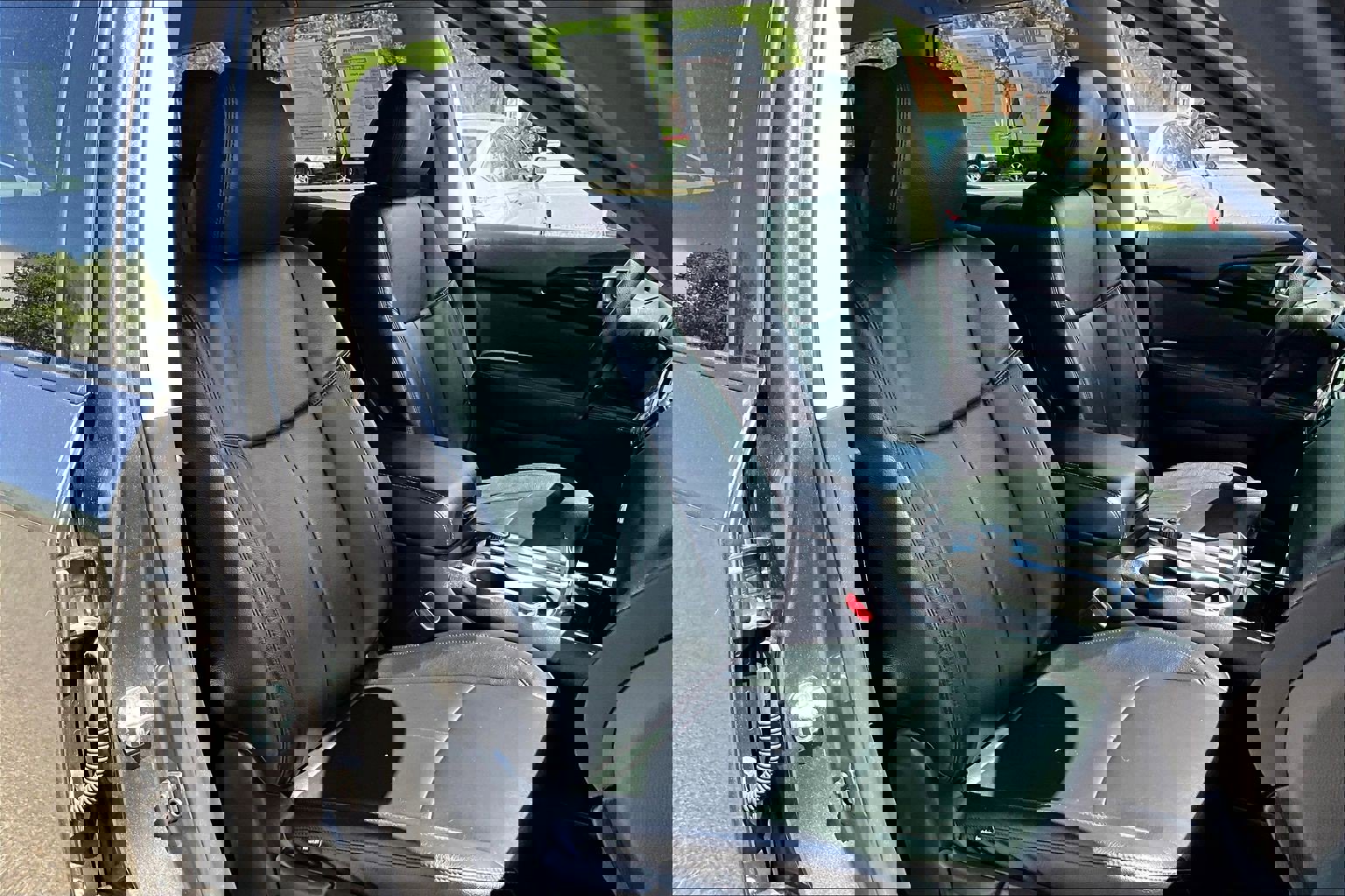 Used 2018 Nissan Pathfinder S image 7