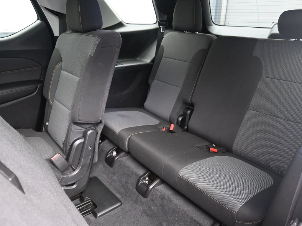 Used 2019 Chevrolet Traverse LS FWD image 17