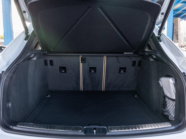 New 2026 Porsche Macan S image 31