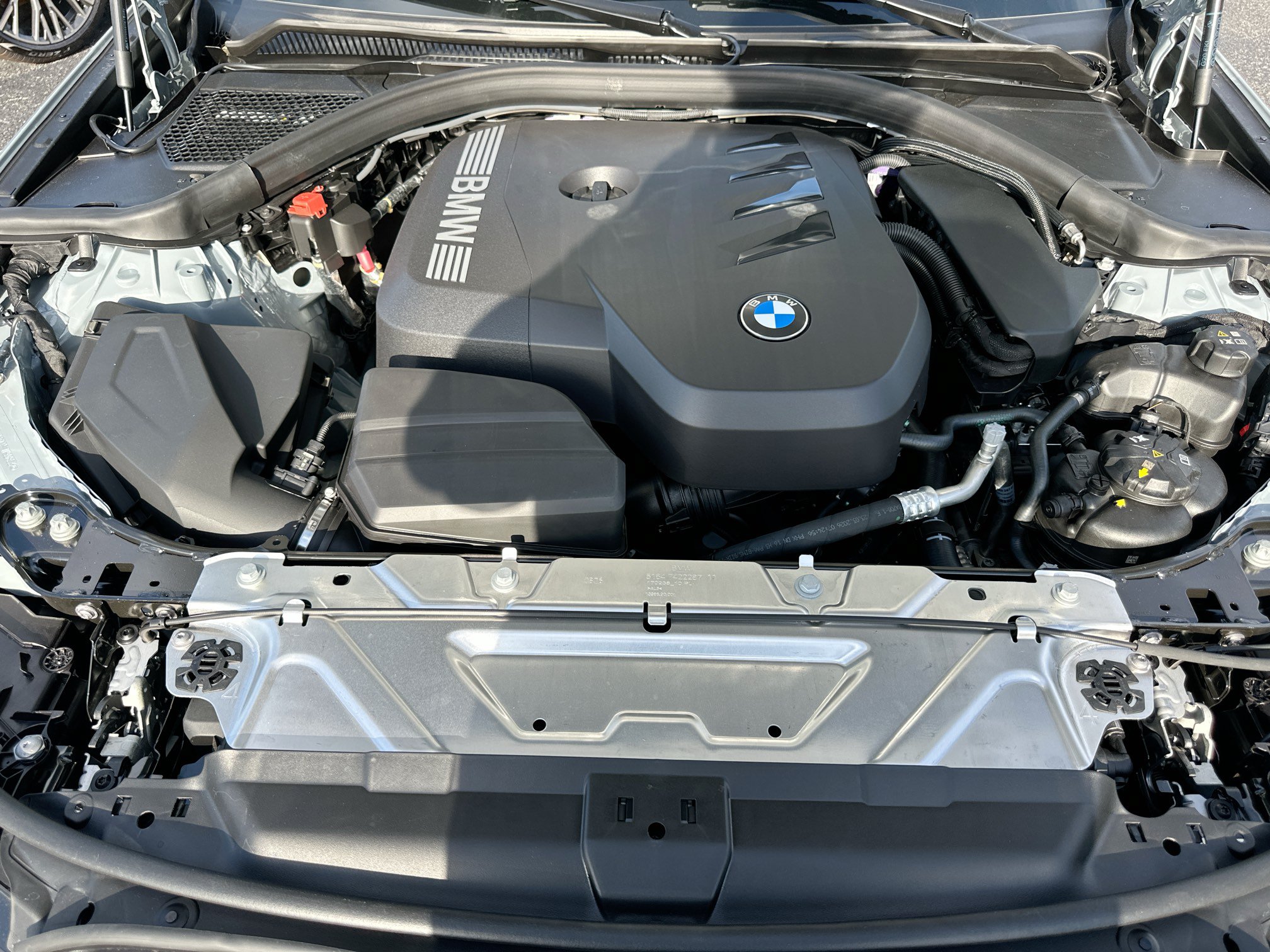 New 2026 BMW 330i Sedan w/ M Sport Package RWD image 25