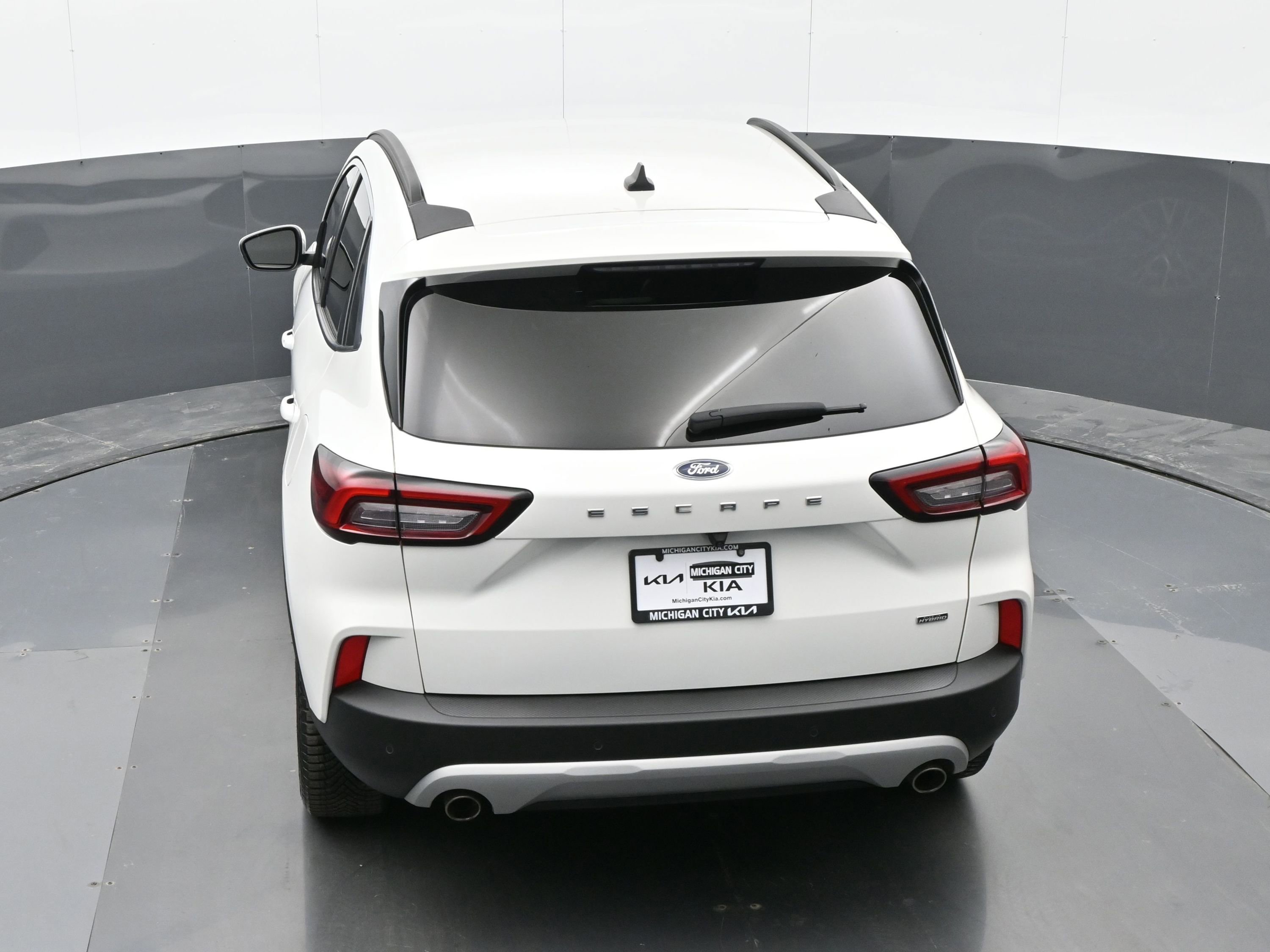 Used 2023 Ford Escape SE image 34