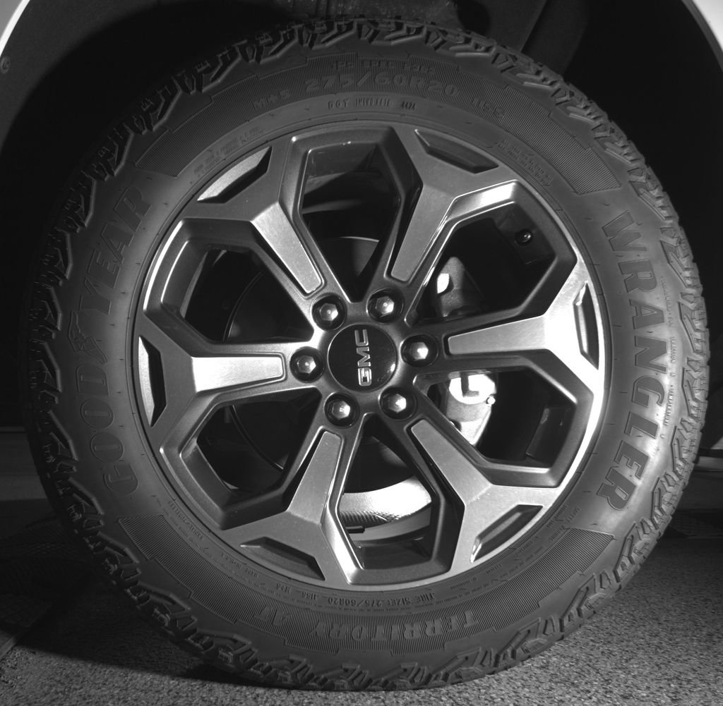 Used 2025 GMC Yukon AT4 Ultimate AWD/4WD image 10