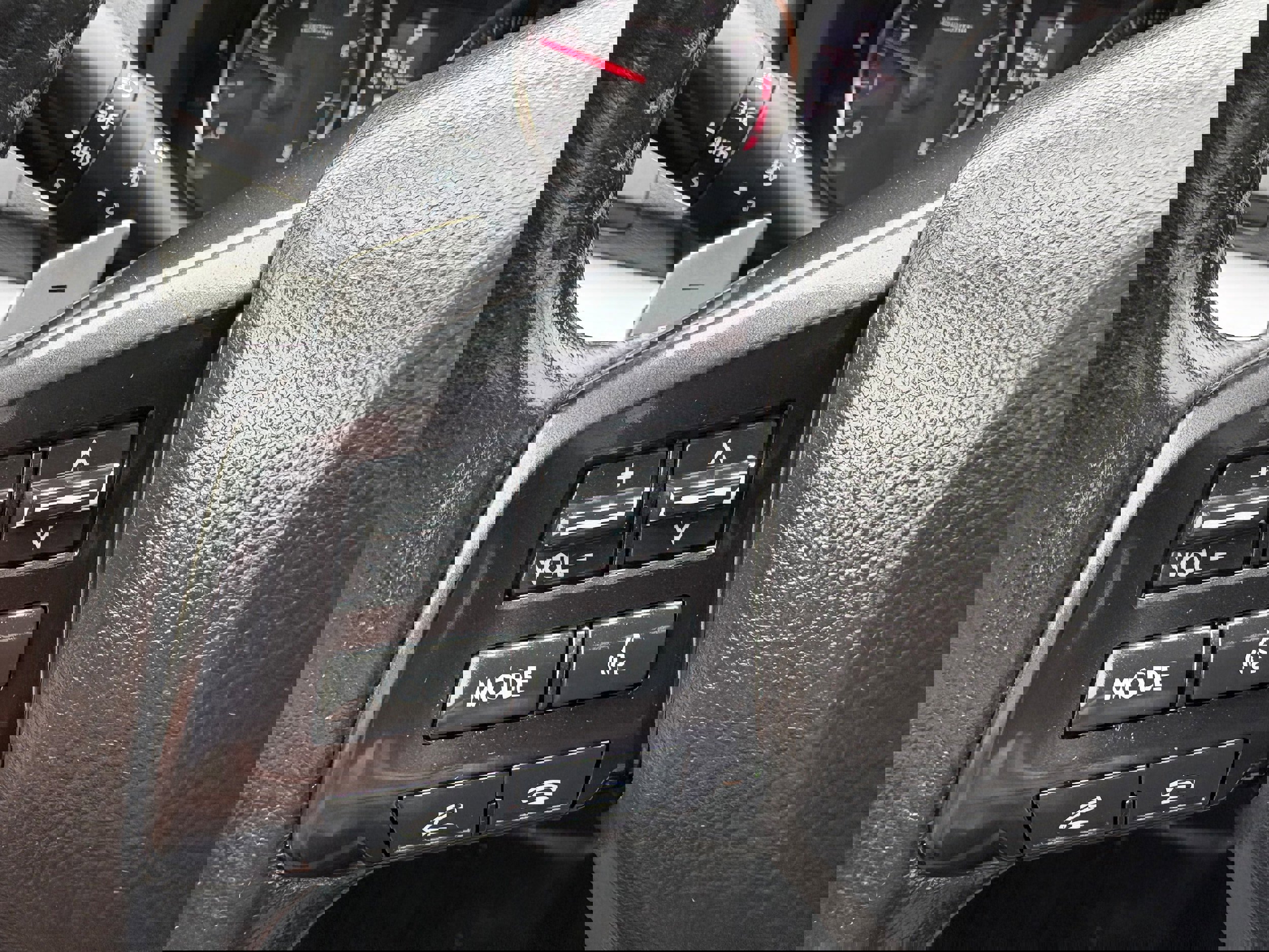 Used 2013 Subaru Crosstrek 2.0i Limited image 34