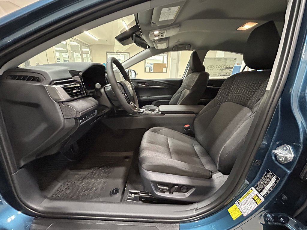 New 2026 Toyota Camry LE FWD image 18