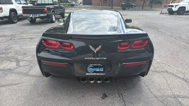 Used 2014 Chevrolet Corvette Stingray Coupe RWD image 4