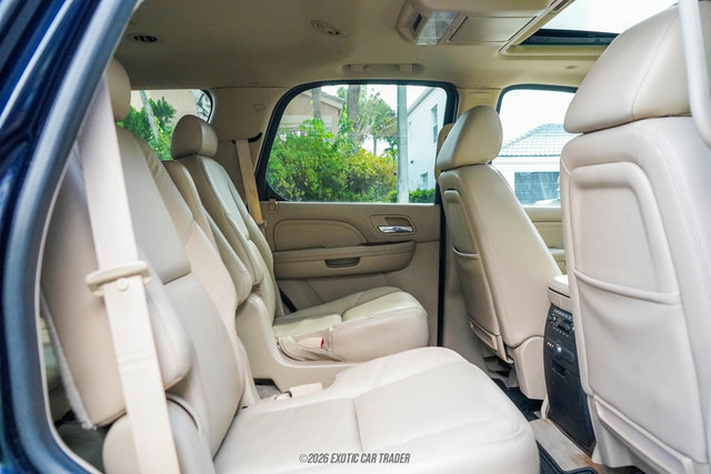 Used 2009 Cadillac Escalade AWD image 66