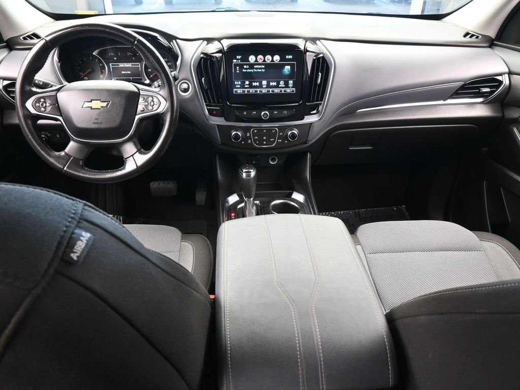 Used 2018 Chevrolet Traverse LT image 36