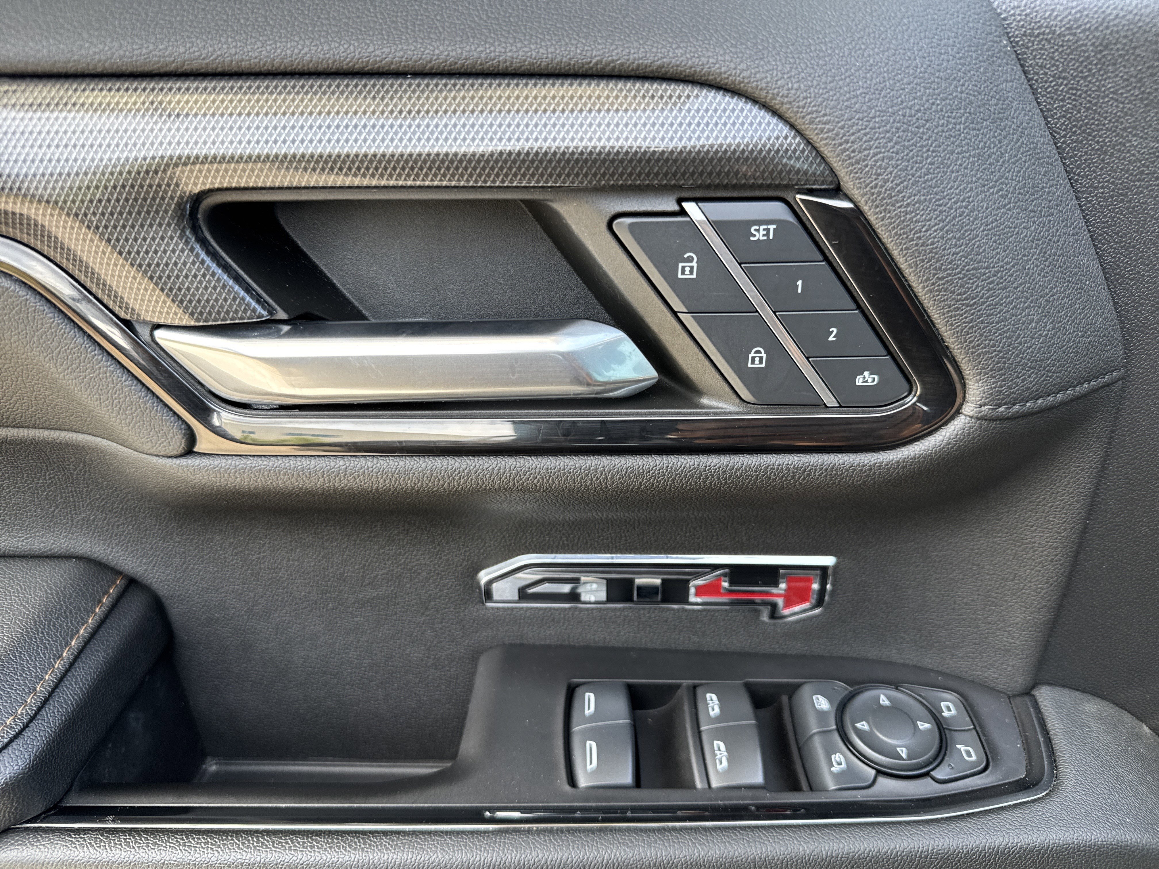 Used 2024 GMC Sierra 1500 AT4 w/ AT4 Premium Package image 16