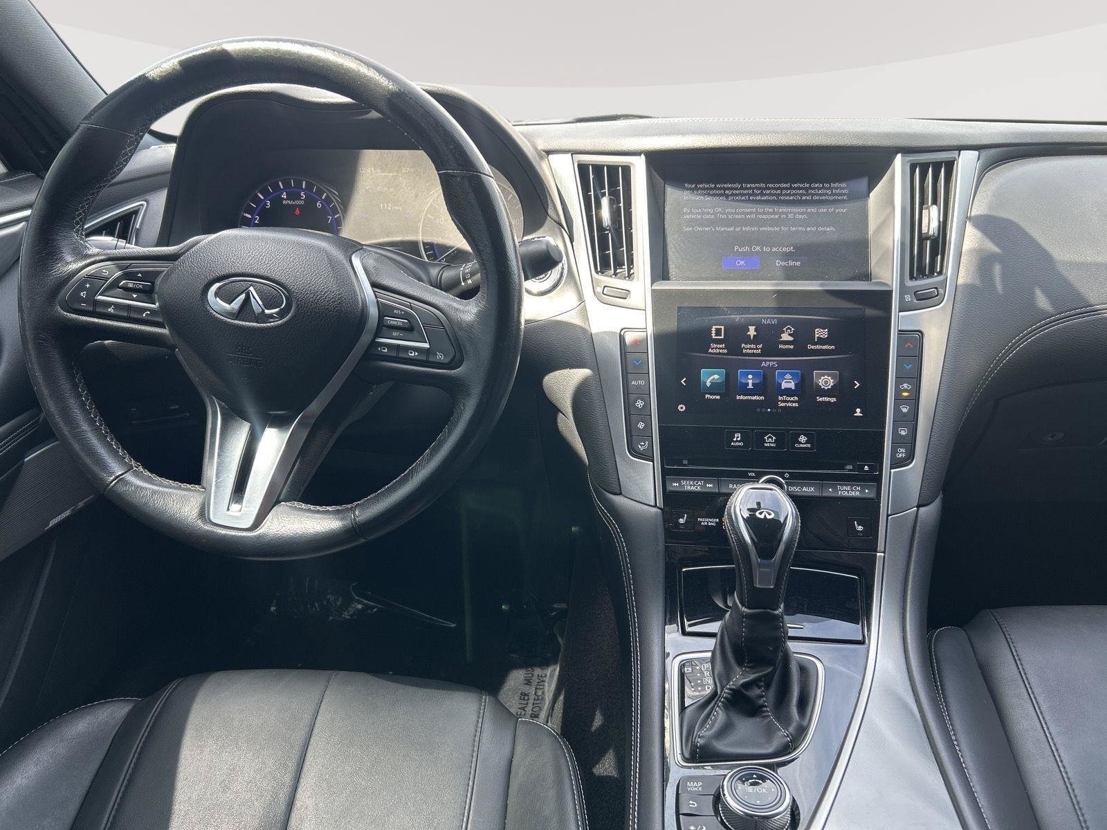 Used 2017 INFINITI Q60 3.0t w/ Premium Plus Package 3.0T AWD/4WD image 17