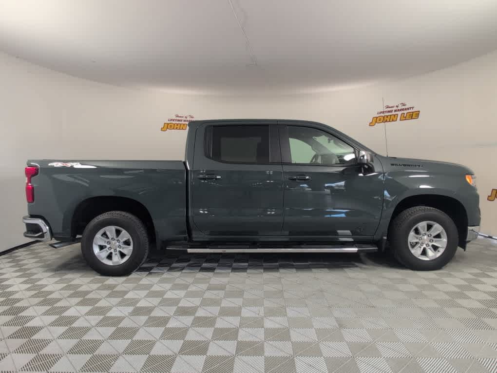 Used 2025 Chevrolet Silverado 1500 LT w/ Safety Package AWD/4WD image 7