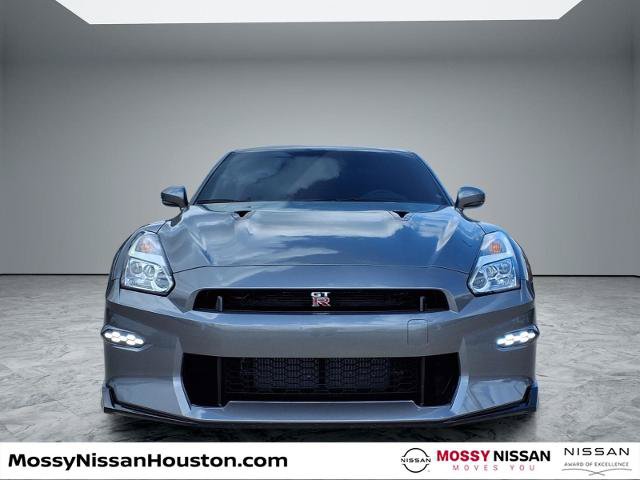 Certified 2024 Nissan GT-R w/ Floor Mat Package AWD/4WD image 3