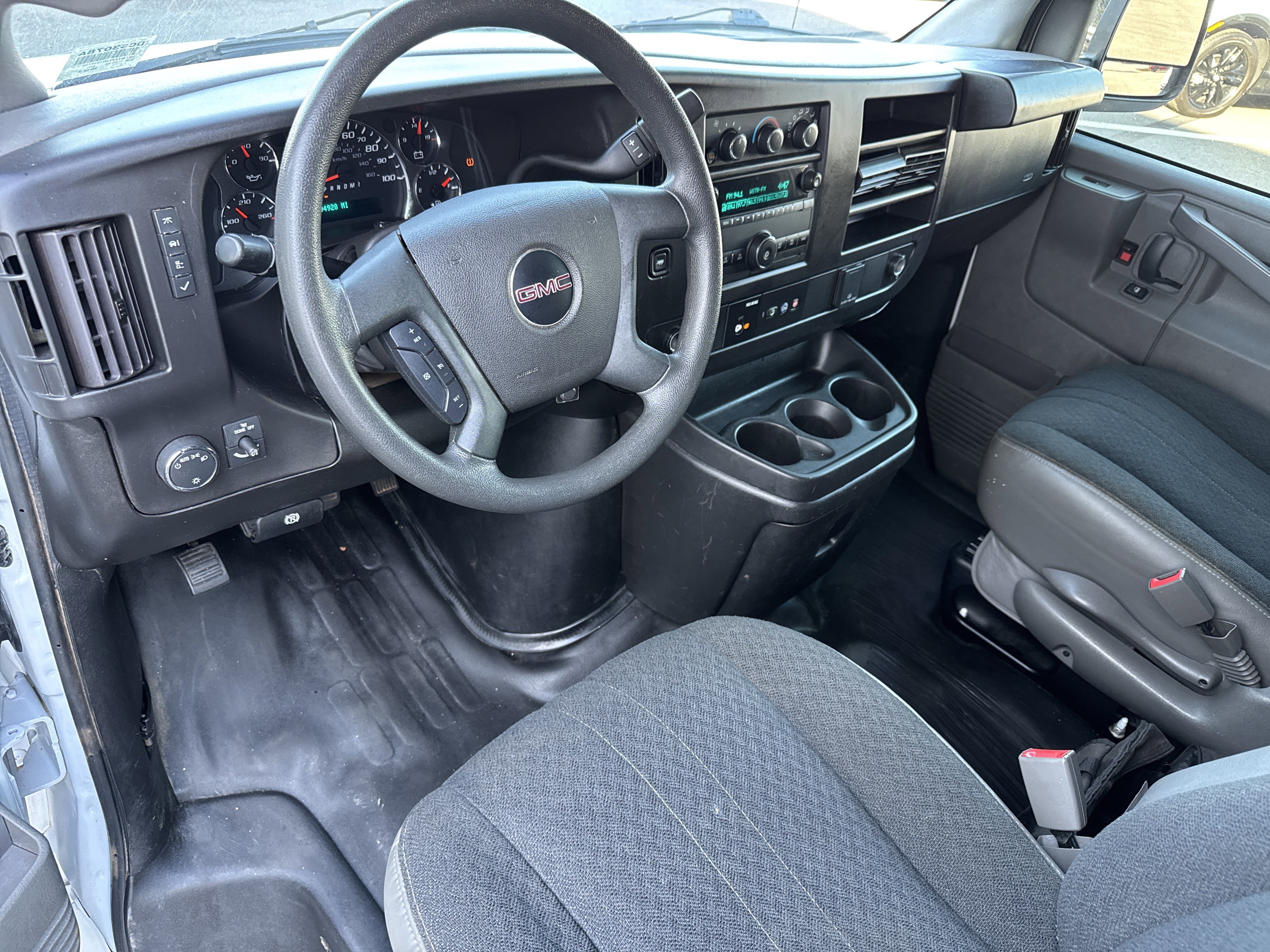 Used 2022 GMC Savana 2500 w/ Driver Convenience Package image 24