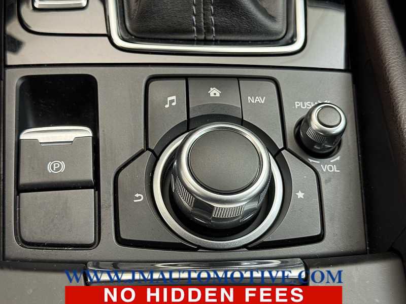 Used 2017 MAZDA MAZDA3 Grand Touring w/ Premium Equipment Package FWD image 32
