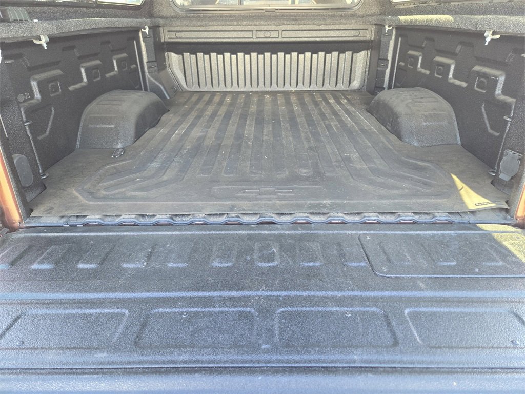 Used 2024 Chevrolet Silverado 2500 LTZ w/ LTZ Plus Package image 26