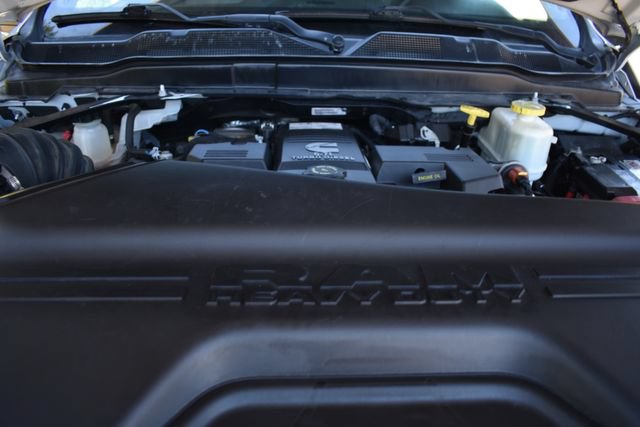 Used 2020 RAM 5500 Tradesman w/ Chrome Appearance Group AWD/4WD image 25