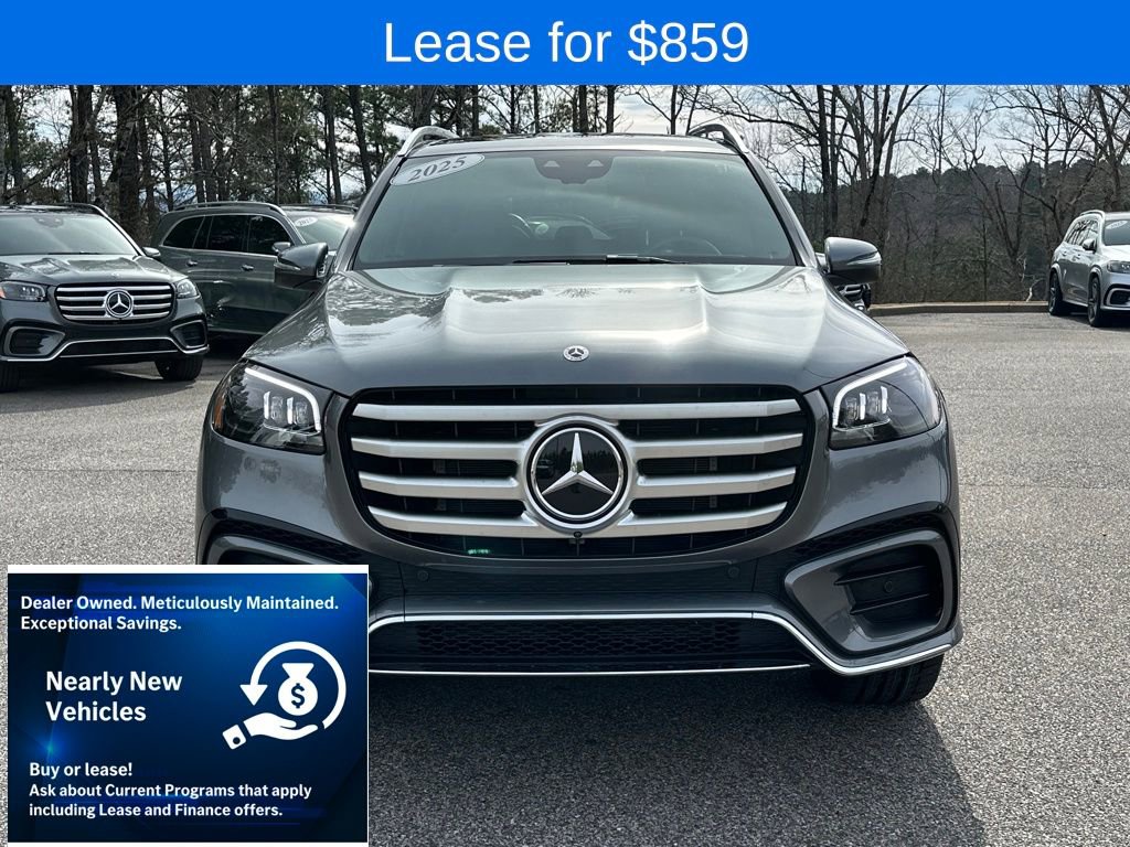 Used 2025 Mercedes-Benz GLS 450 4MATIC image 3