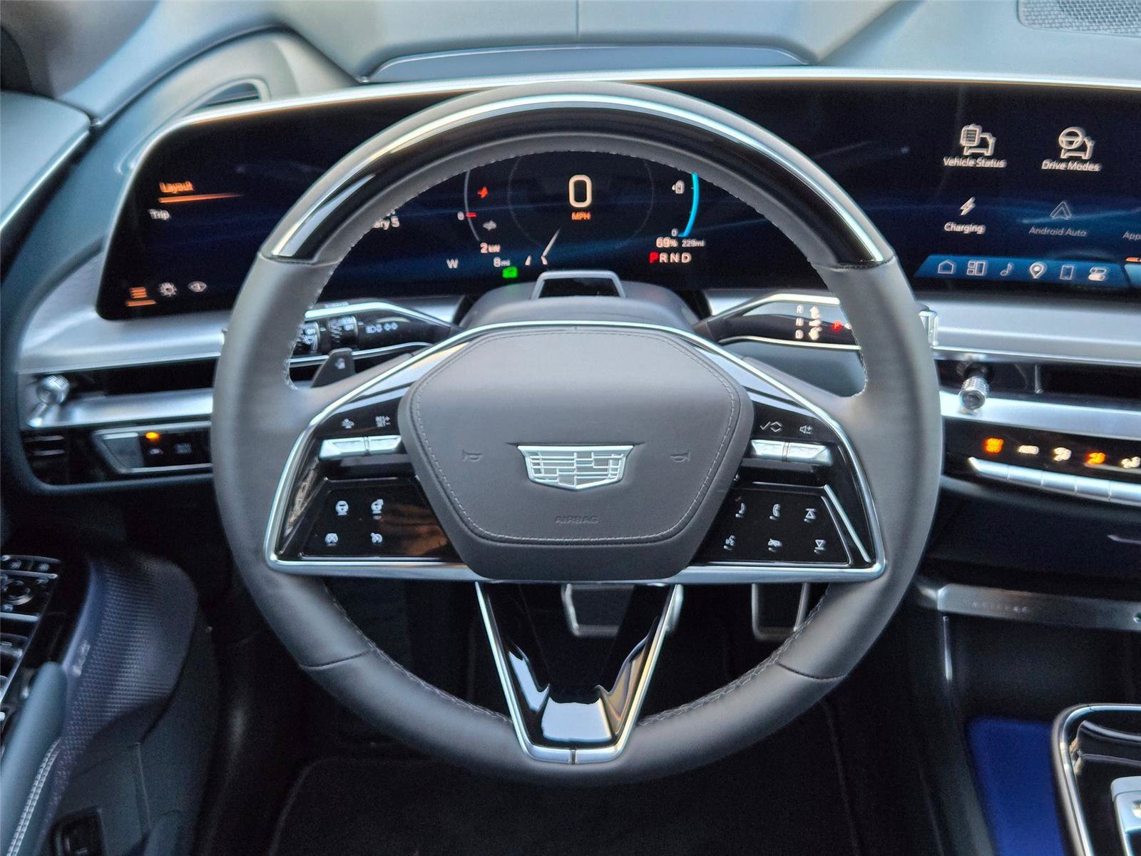 New 2026 Cadillac Lyriq Signature Sport w/ Nappa Leather Package AWD/4WD image 15