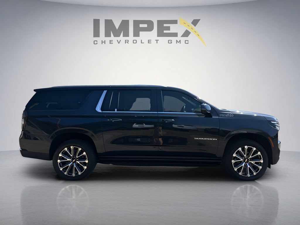 Used 2026 Chevrolet Suburban High Country RWD image 6