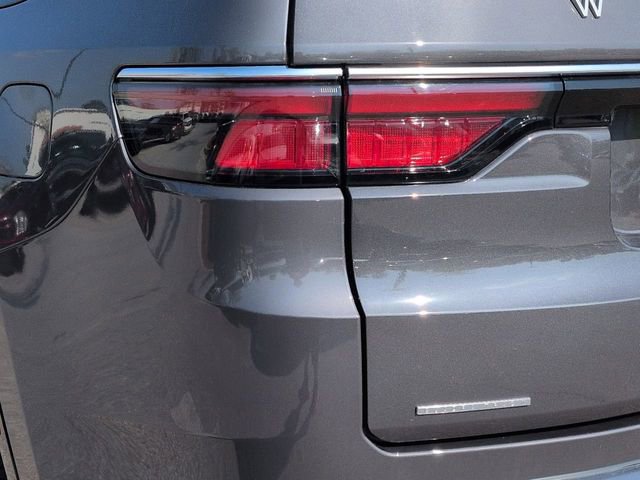 Certified 2022 Jeep Wagoneer Series III w/ Premium Group I image 12