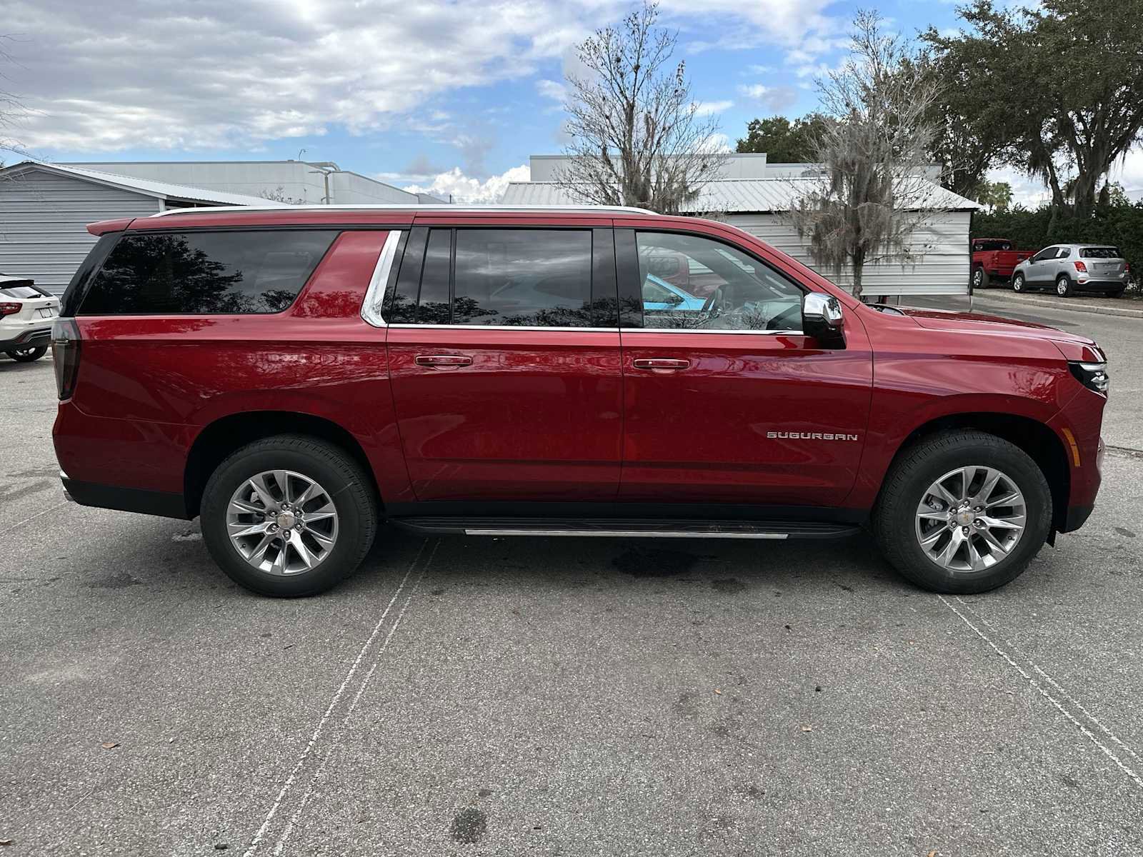 New 2026 Chevrolet Suburban Premier image 7