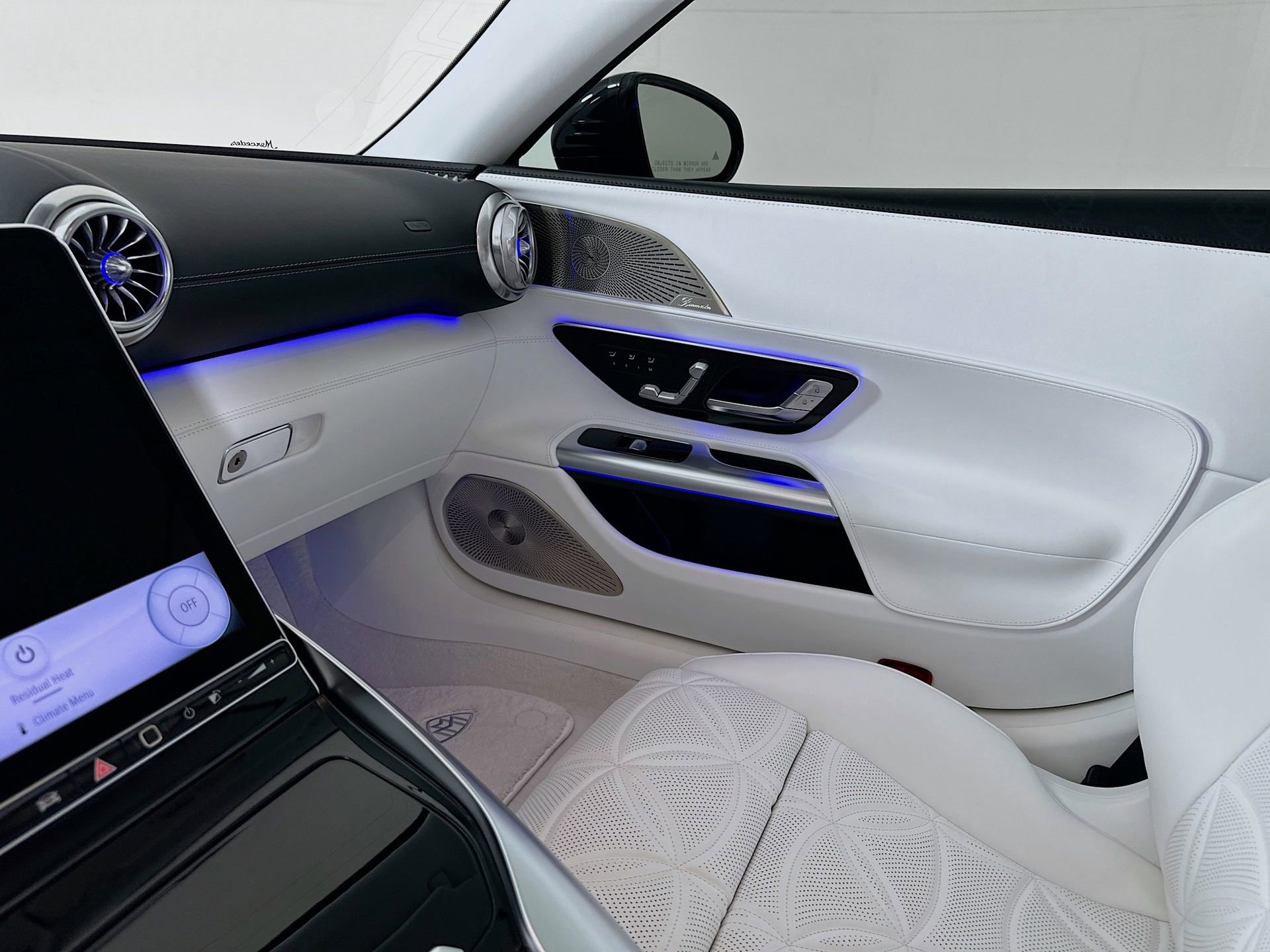 Used 2026 Mercedes-Benz Maybach SL 680 image 25