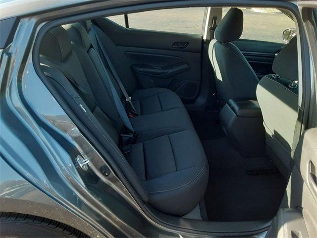 Used 2024 Nissan Altima 2.5 SV image 27