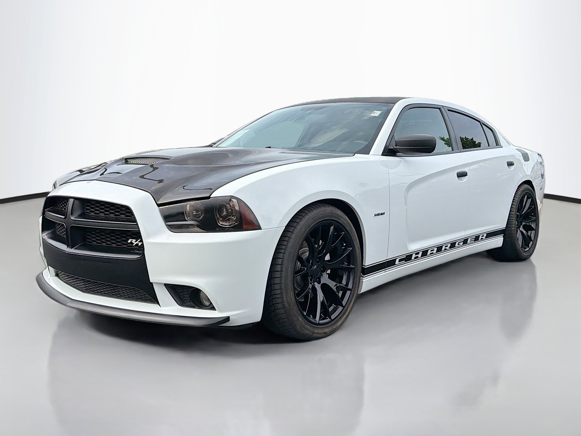 Used 2014 Dodge Charger R/T RWD image 11